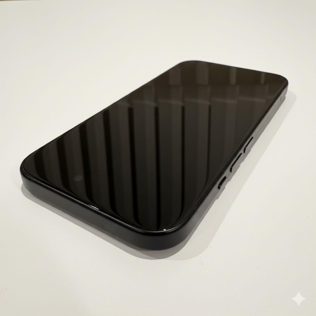 ★極上美品★ Apple iPhone 15 256G 本体