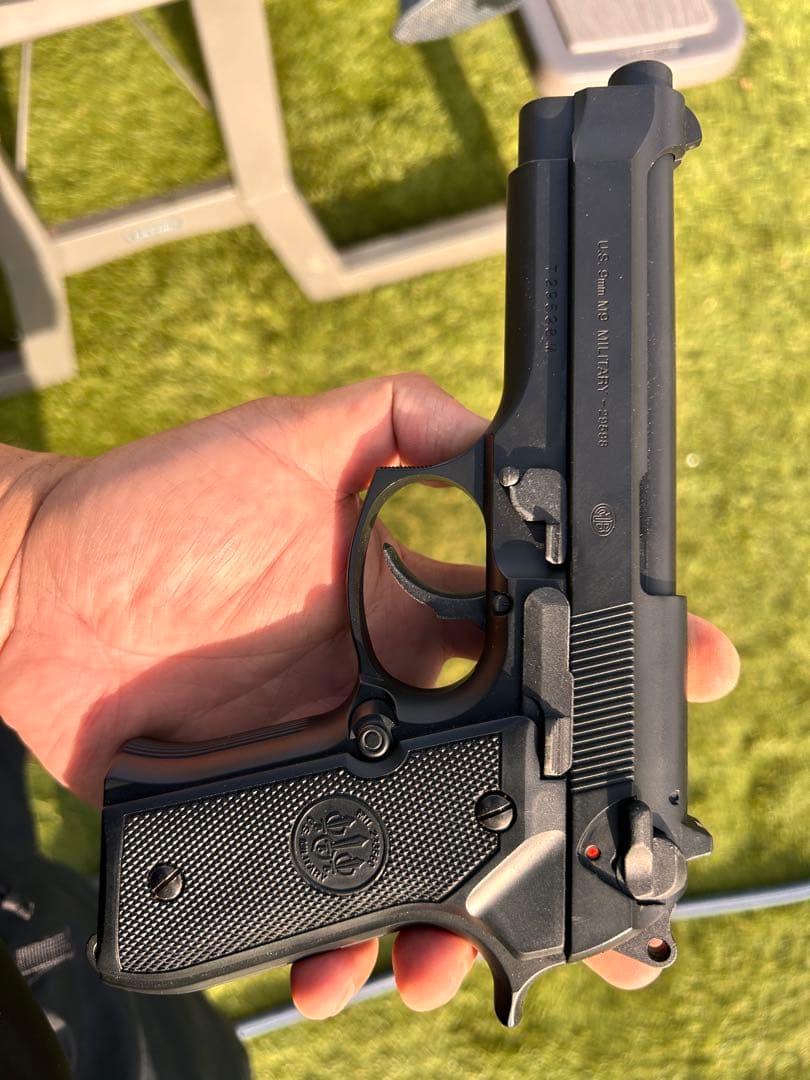 M92F ガスガン 本体とマガジン付き　ガスブローバック　東京マルイ