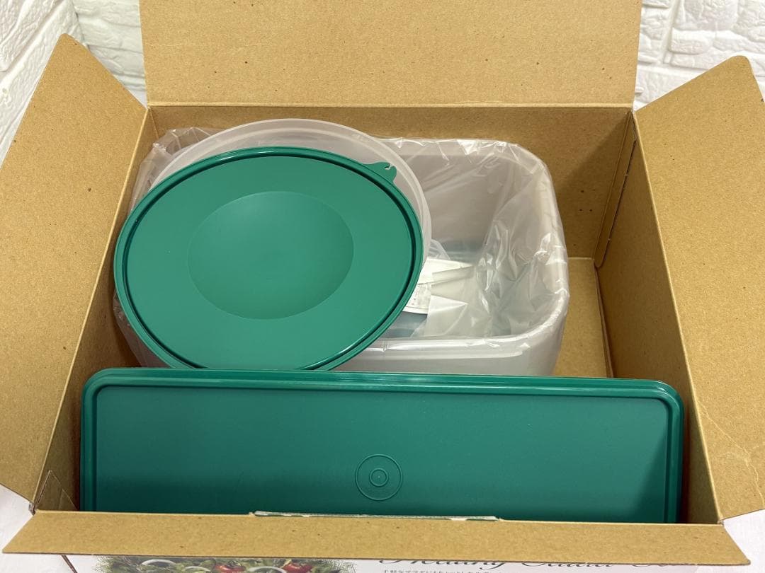 ま*＊様 未使用 タッパーウェア ヘルシーサラダセット