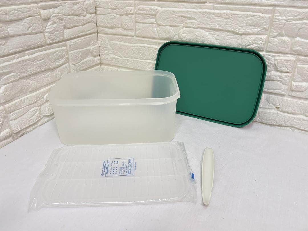 ま*＊様 未使用 タッパーウェア ヘルシーサラダセット