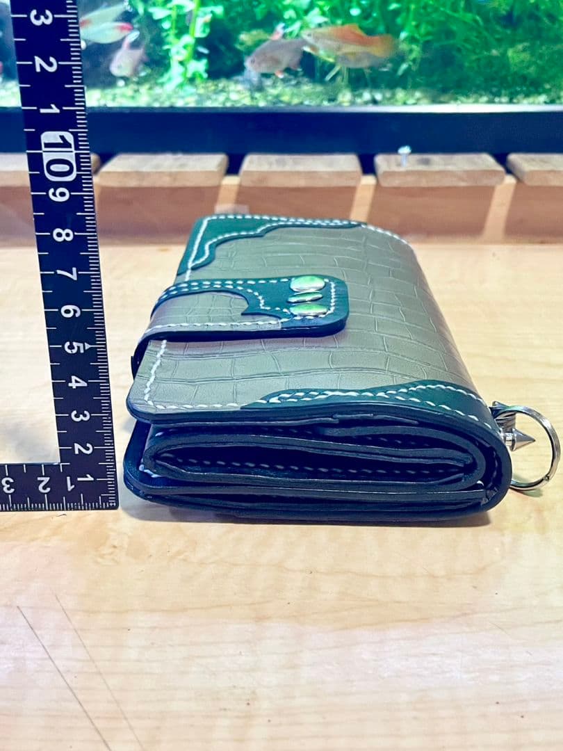 長財財布☆牛本皮・クロコ調★【新品】★