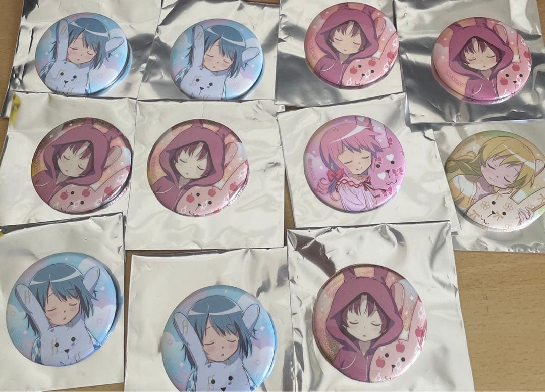 まどか☆マギカ まどマギ CRAFTHOLIC まどか 缶バッジ さやか　レア