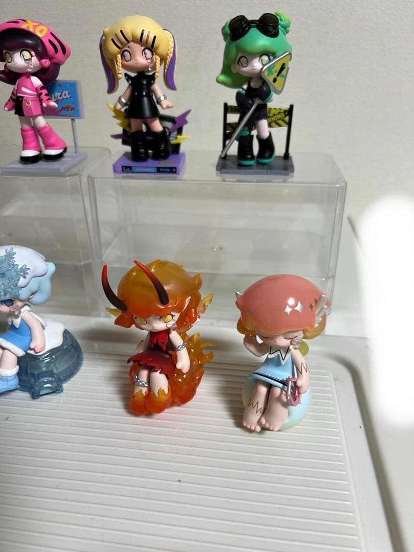 AZURA 、Millennial Girl、Fantasy 、POPMART