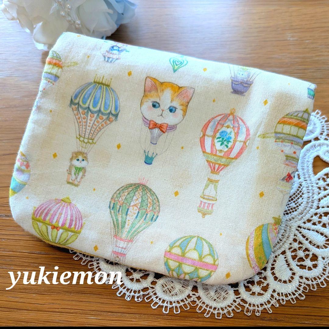 にゃおん様オーダー☆ふわふわガーゼハンカチ⭐️ユキエモン☆ジャーニー
