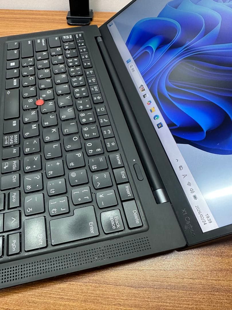 Windowsノート本体 X1 Carbon Gen10 2022 i5-1240 16Gb 256 4G