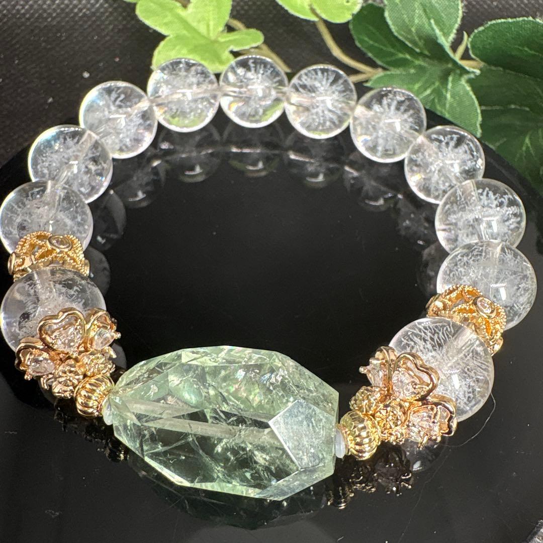 ＊ゆらのひかり様お取置き4/22＊グリーン水晶　水晶レーザー彫刻　ブレスレット
