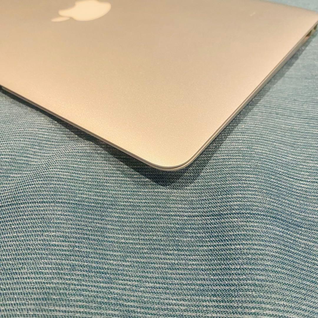 MacBookAir 2011 11インチ Core i5 4G 64GB