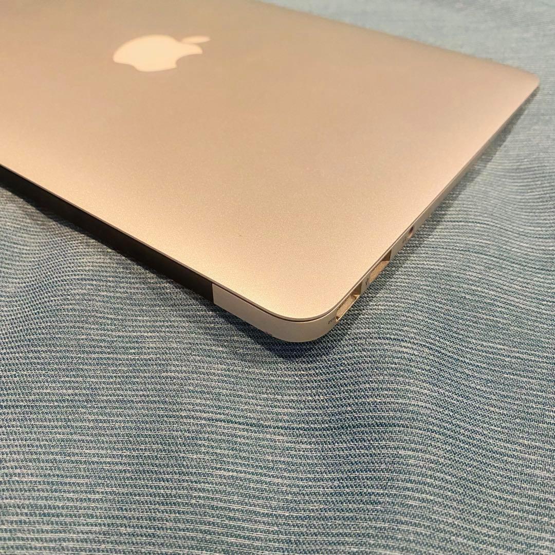 MacBookAir 2011 11インチ Core i5 4G 64GB