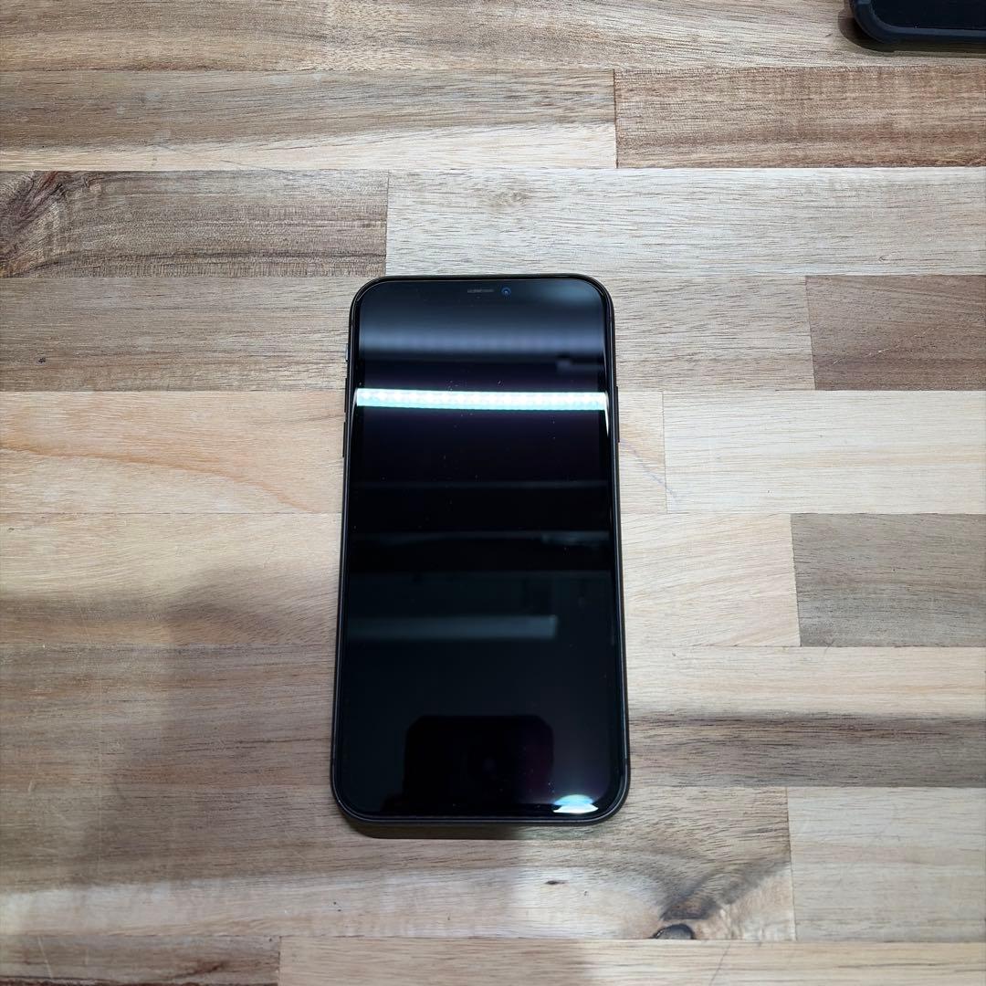 iPhone11 64GB ブラック　SIMフリー