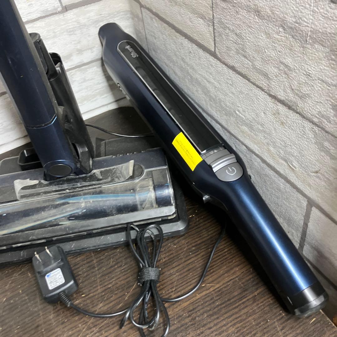 Shark　コードレスクリーナー　掃除機　CS401JRB