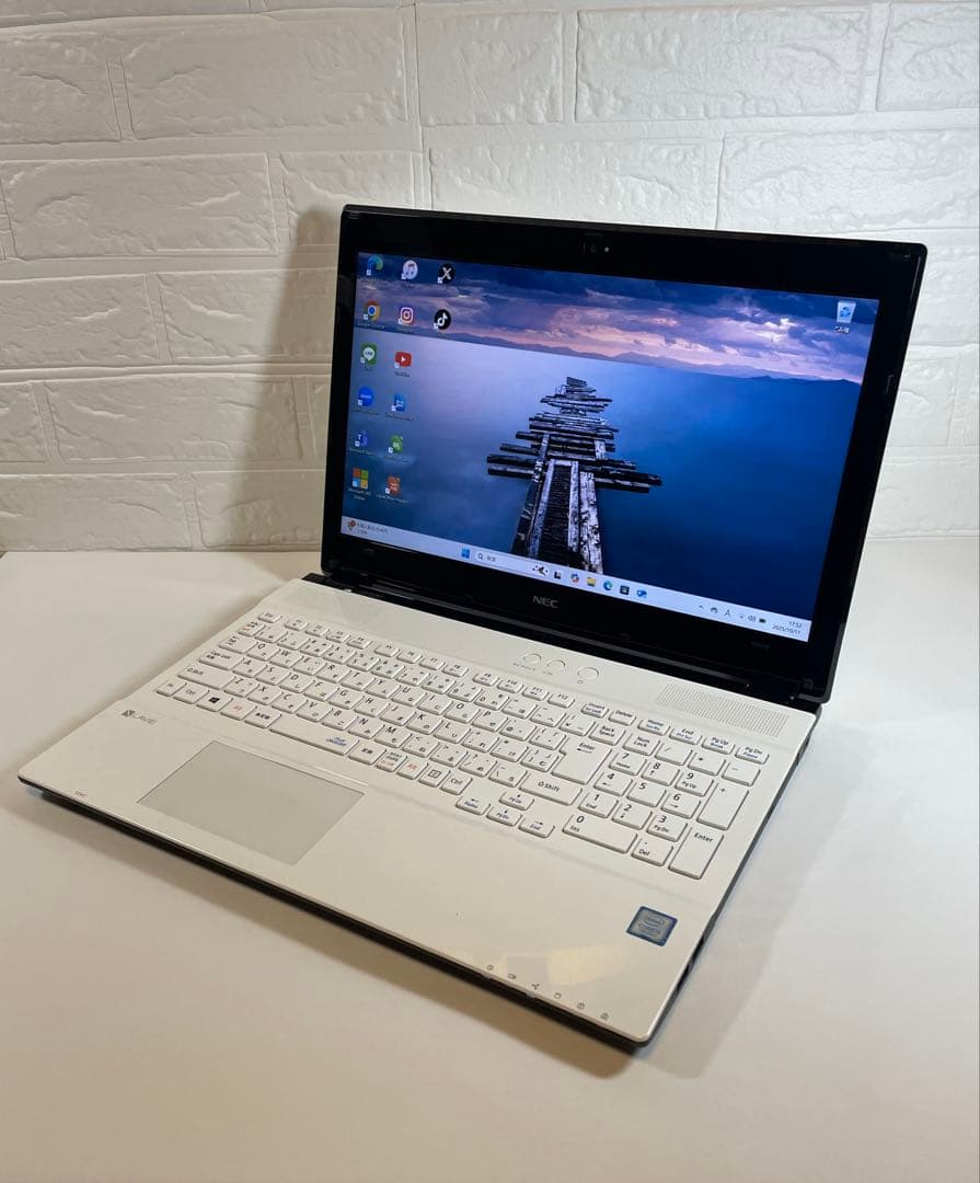 【美品】NEC☆LAVIE☆ホワイト☆第7世代i3☆SSD☆すぐ使える