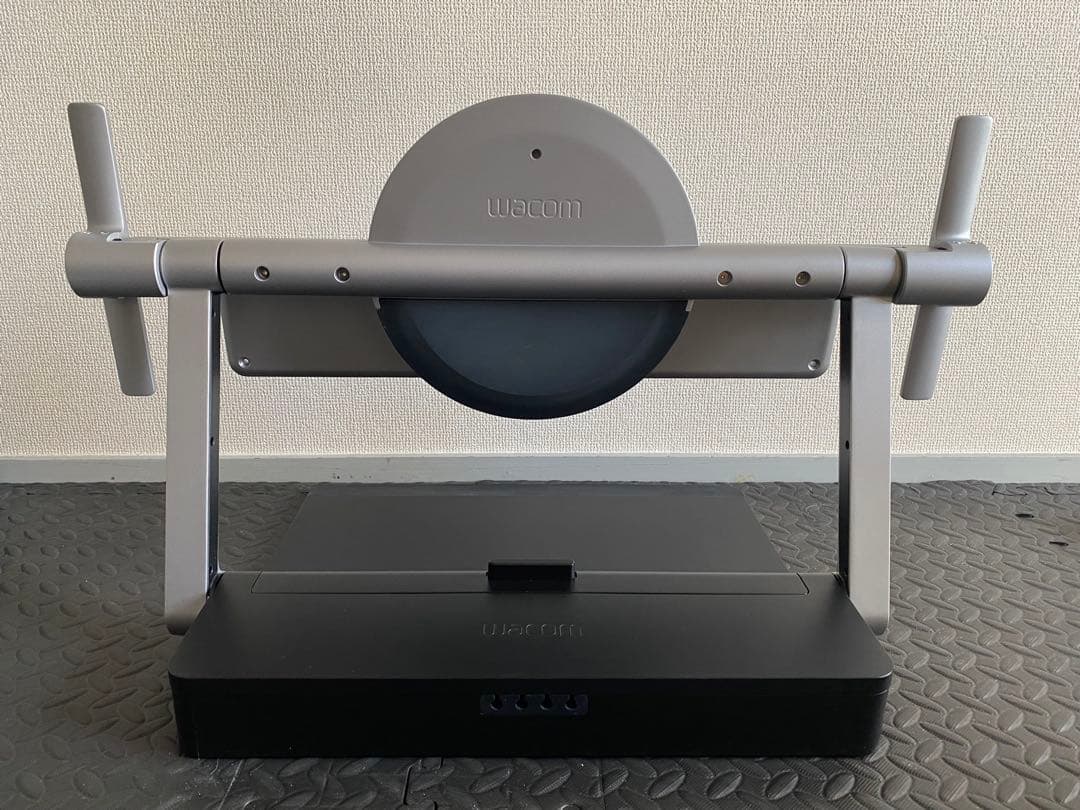 Wacom Ergo Stand (Cintiq Pro 24用 )