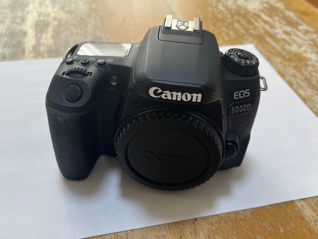 Canon EOS 9000D デジタル一眼レフカメラ