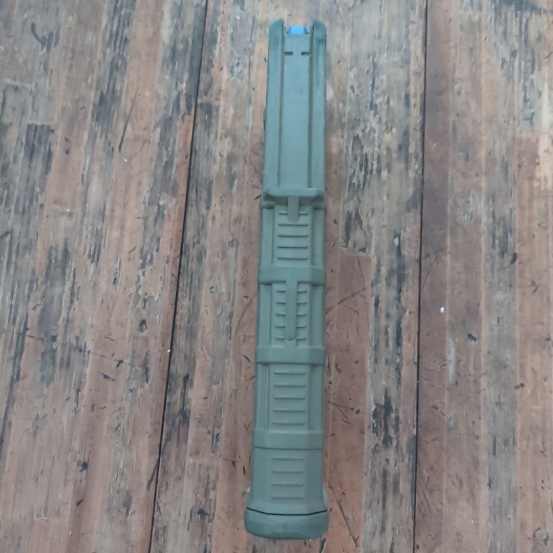 米軍　MAGPUL PMAG M4 両窓　5.56mm 30連 マガジン　⑤