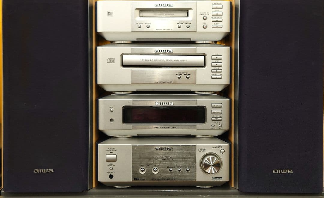 ●【リモコン付】aiwa　XR-MD700 CD/MDシステムコンポ