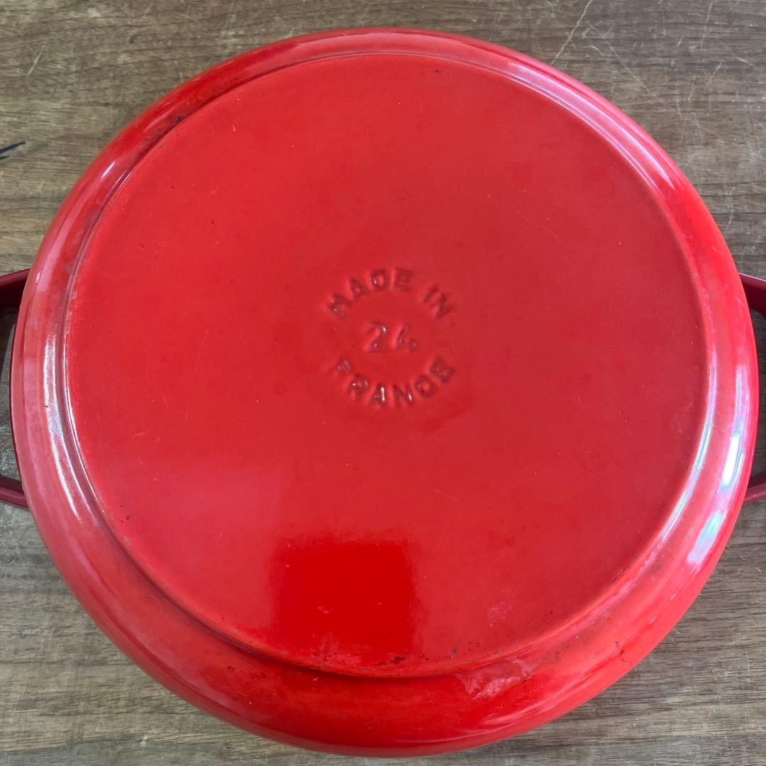 staub 鍋　24cm