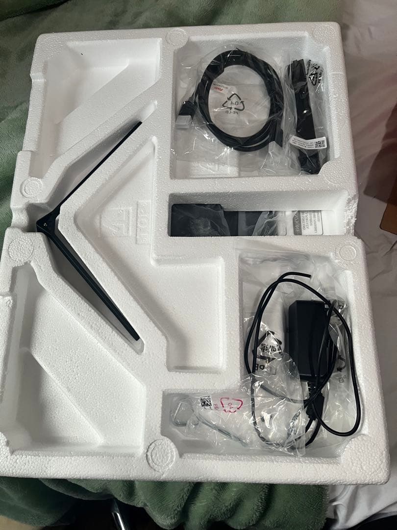 ゲーミングモニター pixio PXC243S 23.6インチ