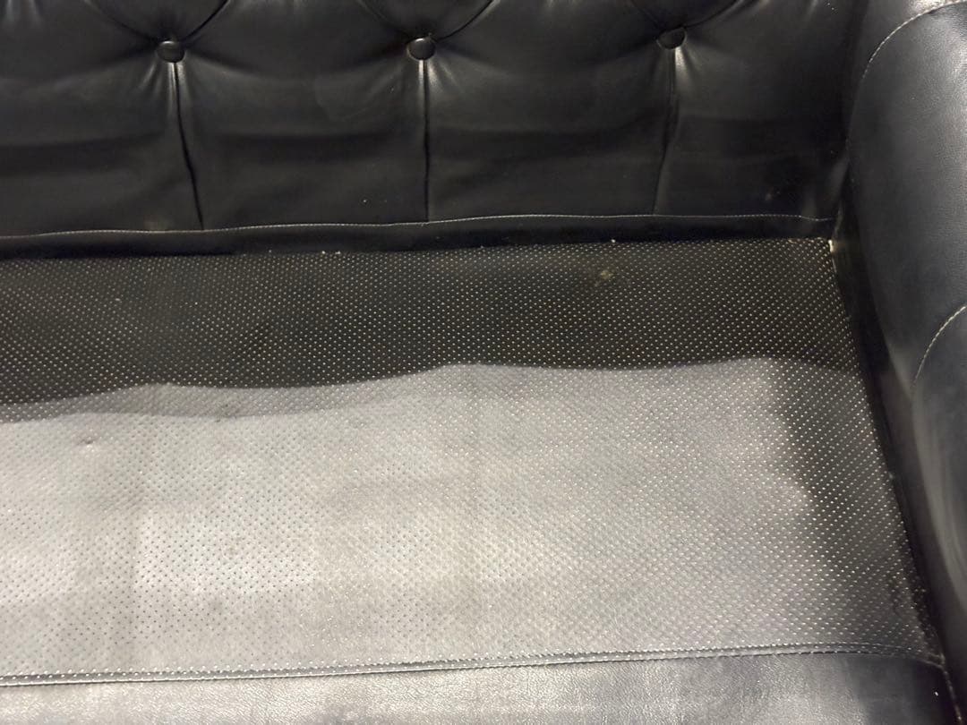 エアロ様　karimoku 3人掛けソファ　3Pソファ　ボタンダウン　本革　IZ