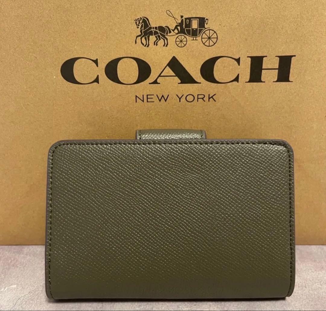 COACH コーチ　折りたたみ財布　カーキ　新品