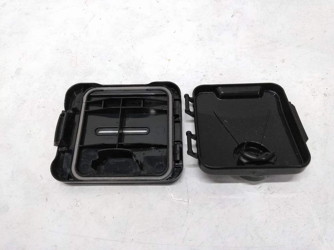 2024年製 パナソニック IH炊飯器 SR-FE101 5.5合 備長炭釜 ●