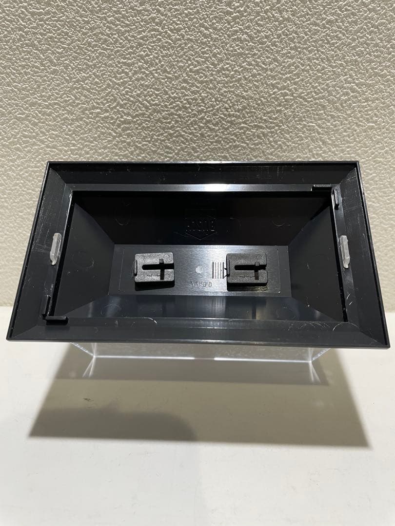 BUSCH Mercedes-Benz 300 エリザベス女王