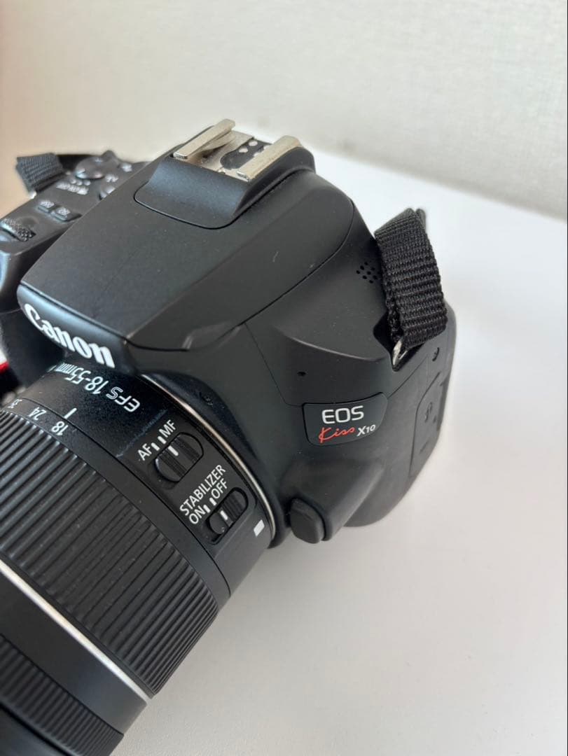 【超美品】Canon EOS Kiss X10 デジタル一眼レフ三脚付