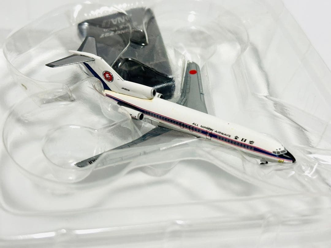 全日空商事 1/500 ANA B727 モデル NH50011