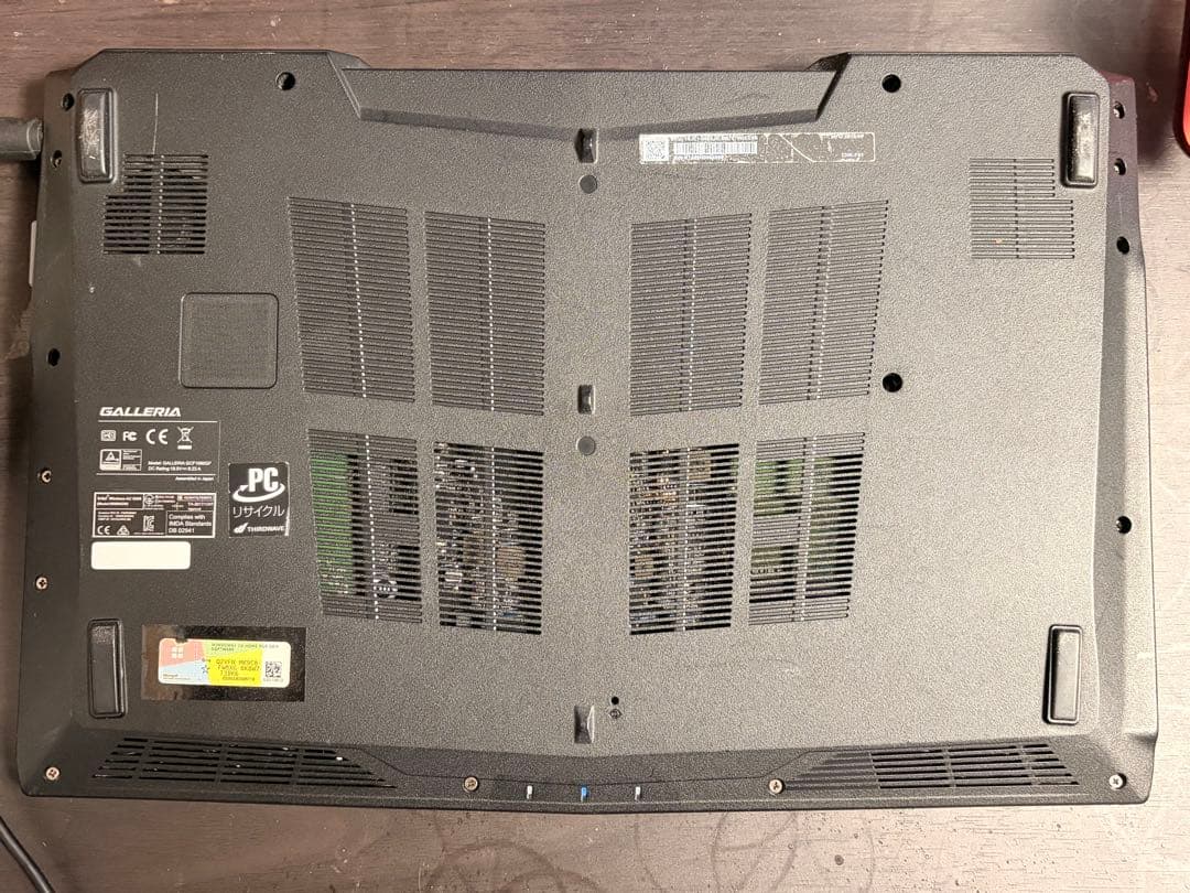 【ジャンク】Intel Core i7-8750H 2.2GHz ノートPC