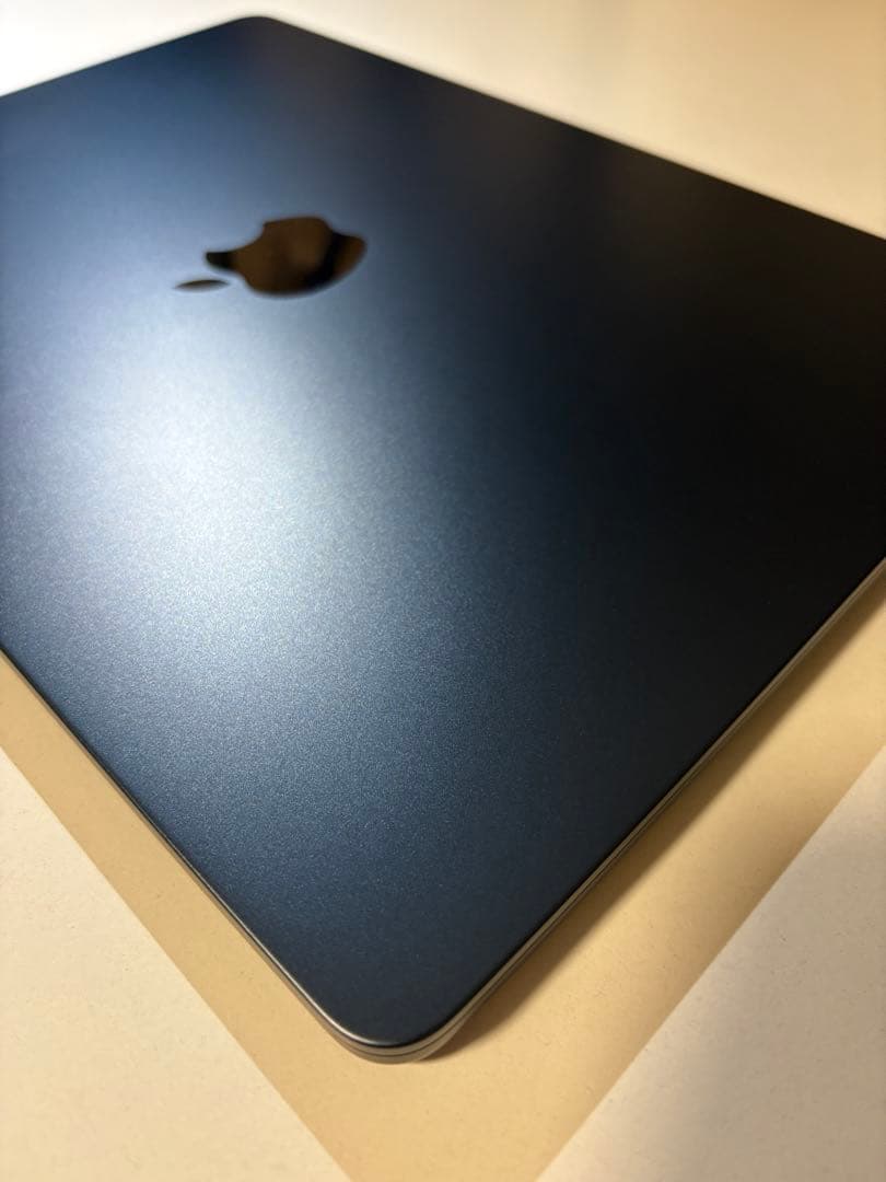 MacBook Air M3 13インチ/メモリ16GB/SSD256GB