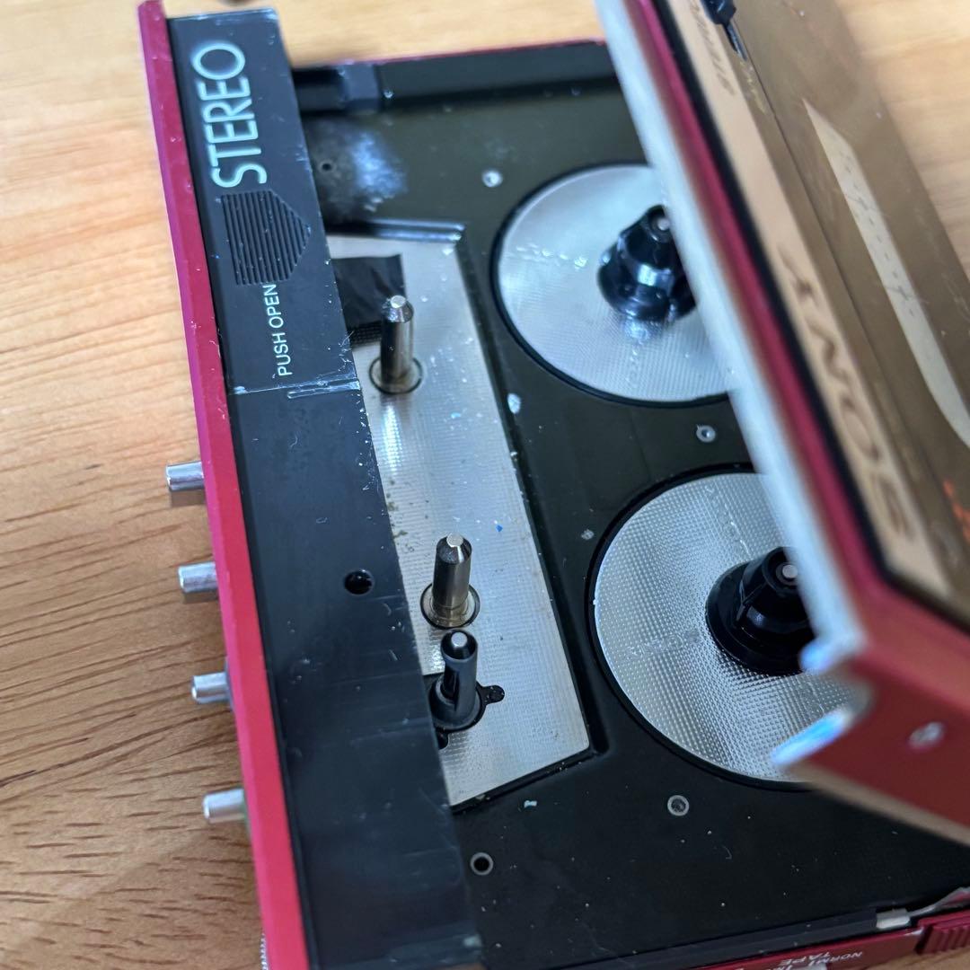 SONY ソニー　カセットウォークマン WM-F30 ジャンク品