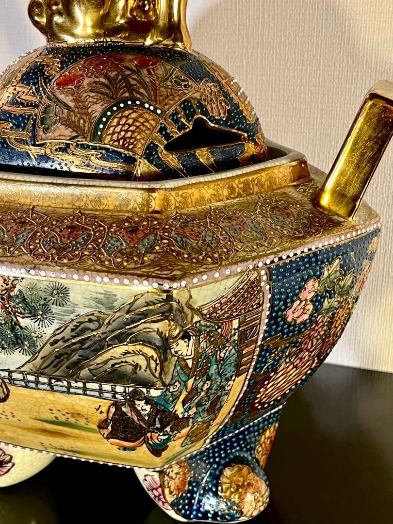 【薩摩焼 特大三足香炉】金爛手 花詰図 金獅子 陶磁器 美術品 香炉 逸品 希少