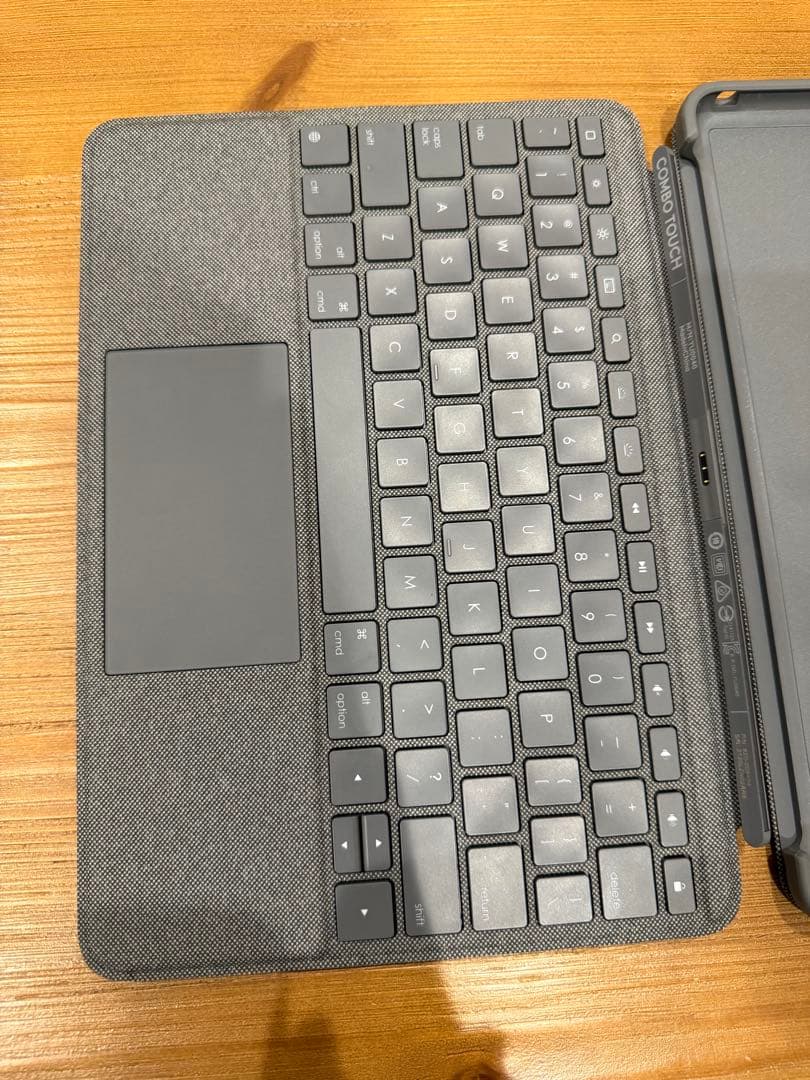 Logicool Combo Touch iPadケース グレー
