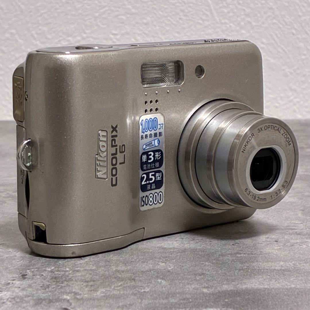 ⭐️完動品⭐️ ニコンNikon COOLPIX L6 コンデジ