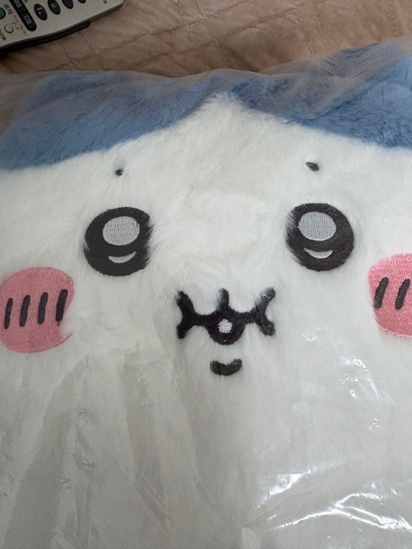 新品未開封！ちいかわ 重め！ぼっちゃり抱っこぬいぐるみ ハチワレ ぽっちゃり