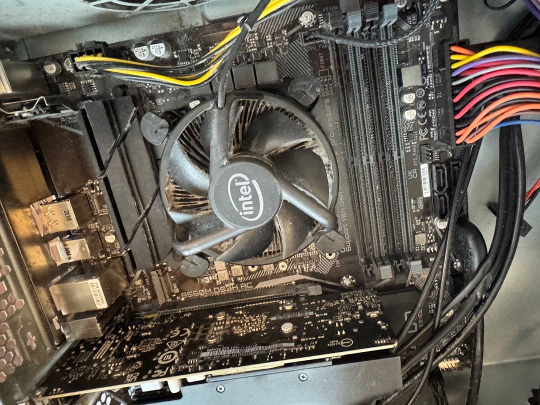 Intel Core i3-10105F、GeForce GTX 1050 Ti