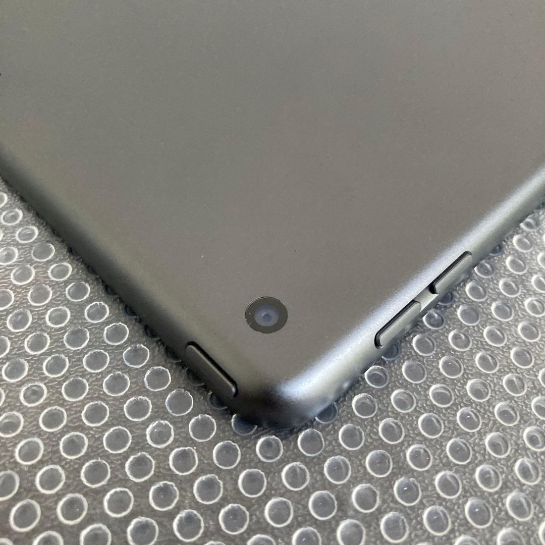3015【早い者勝ち】iPad7 第7世代 32GB WIFIモデル☆
