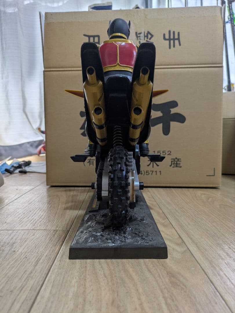 仮面ライダー クウガビートチェイサー2000ラジコン