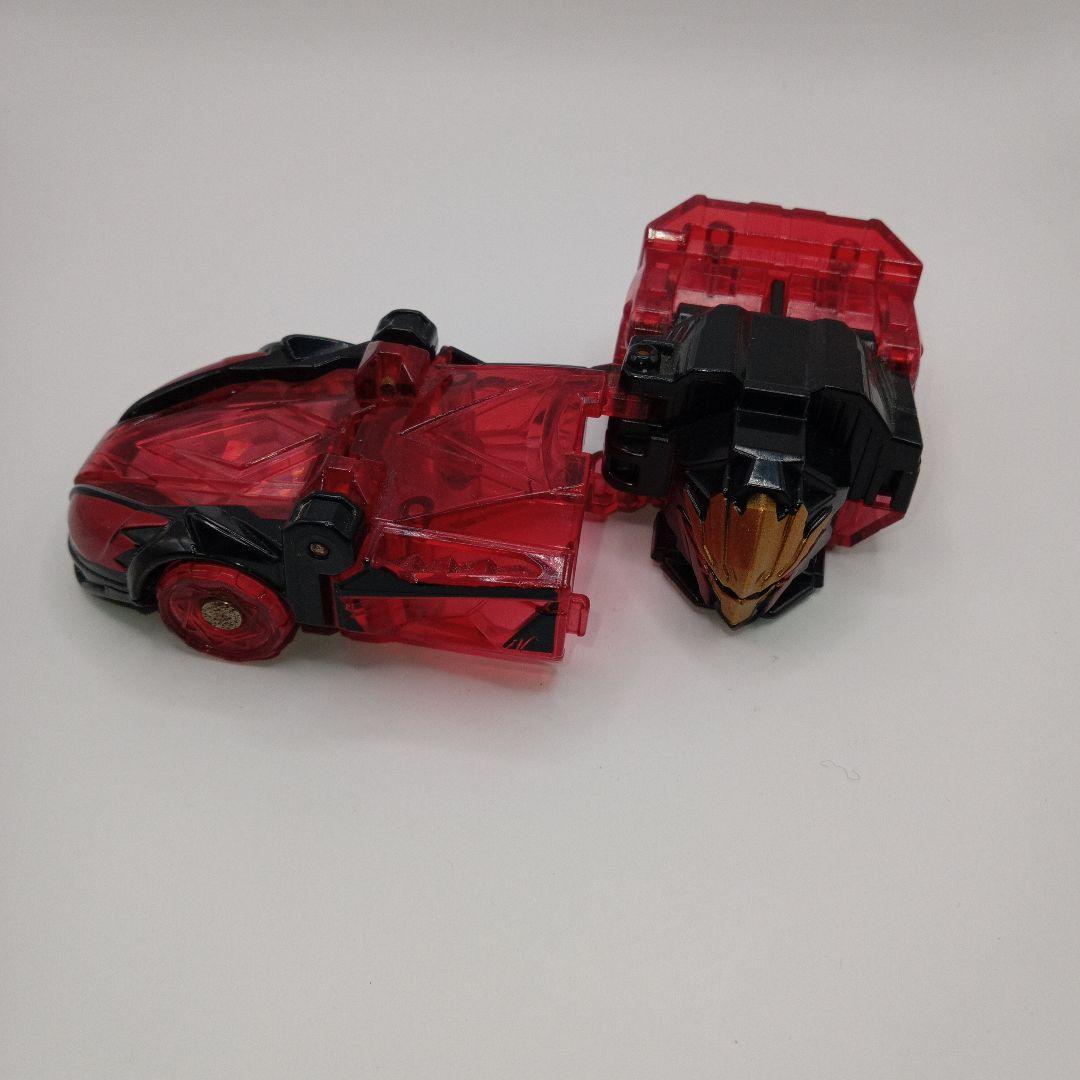 魔進戦隊キラメイジャー　赤いスポーツカー魔進