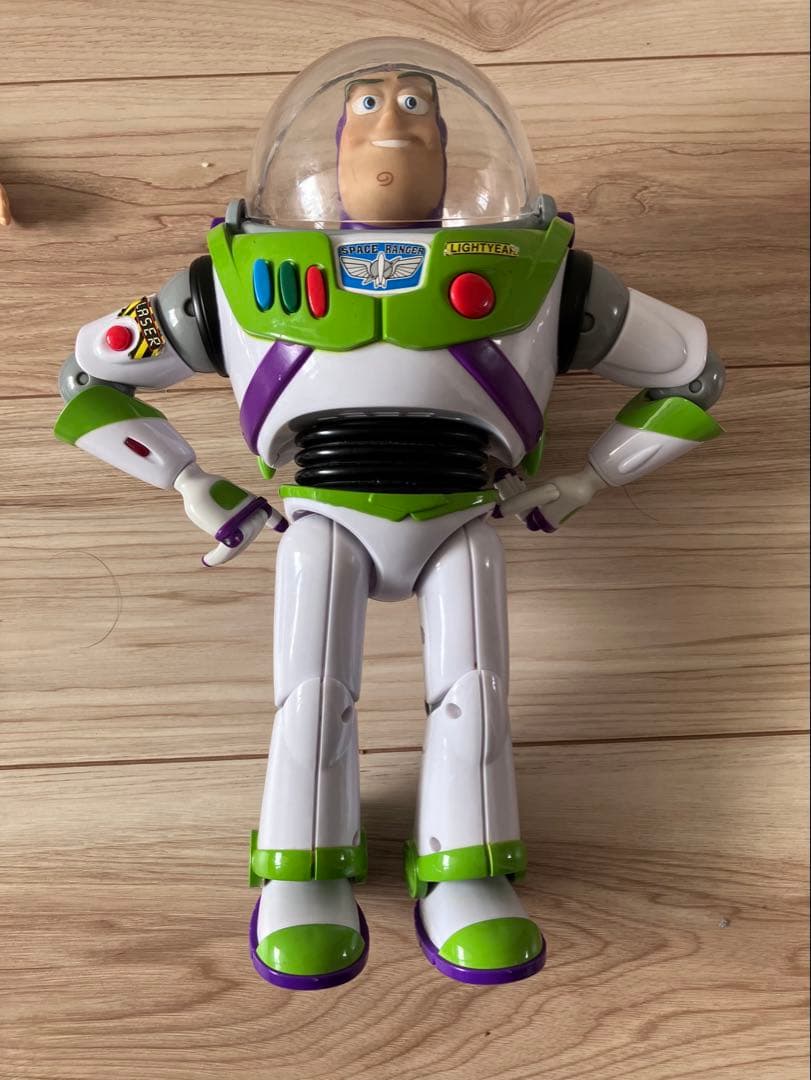 トイ・ストーリー4 ウッディ バズ　フィギュアセット