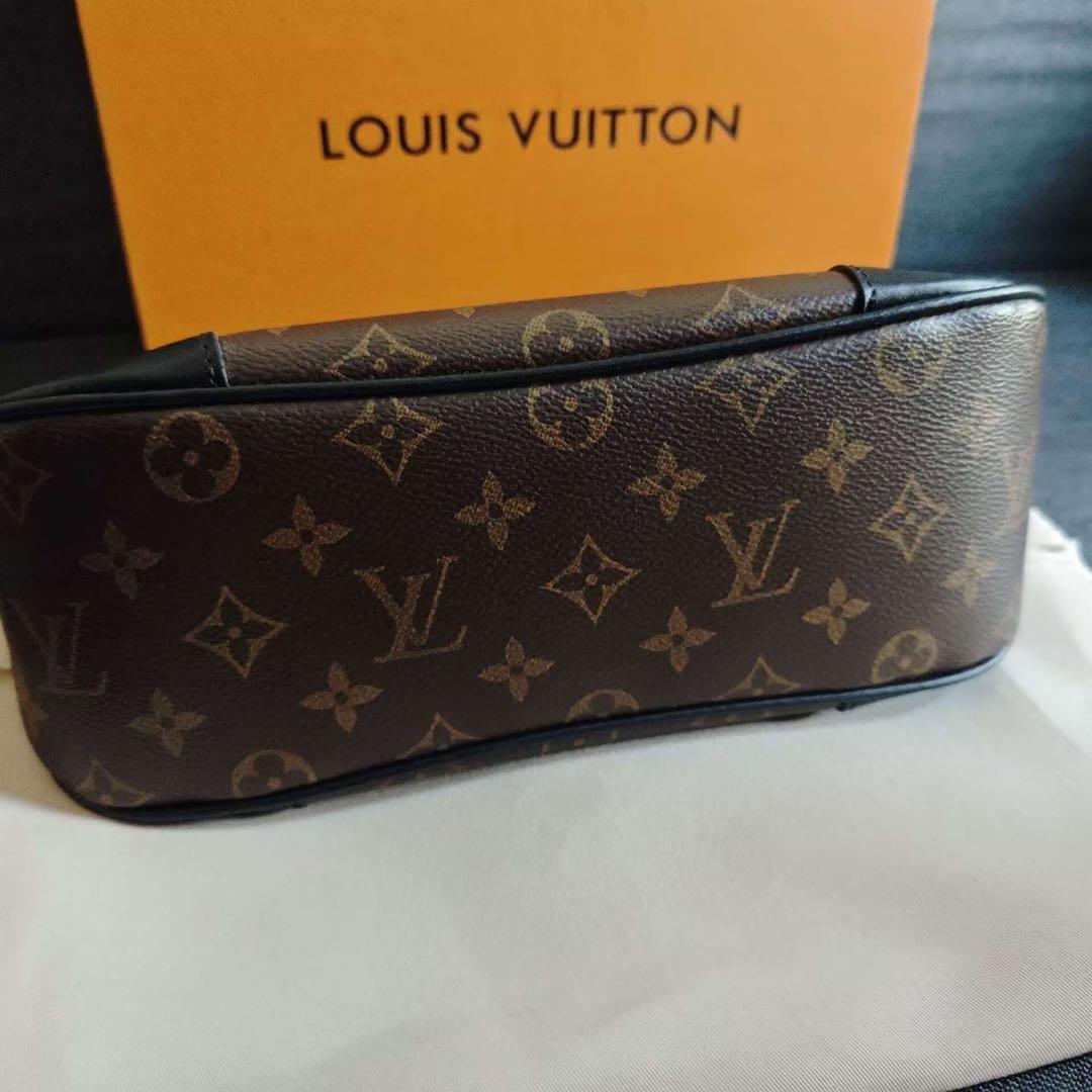 モノグラムレザーバッグ