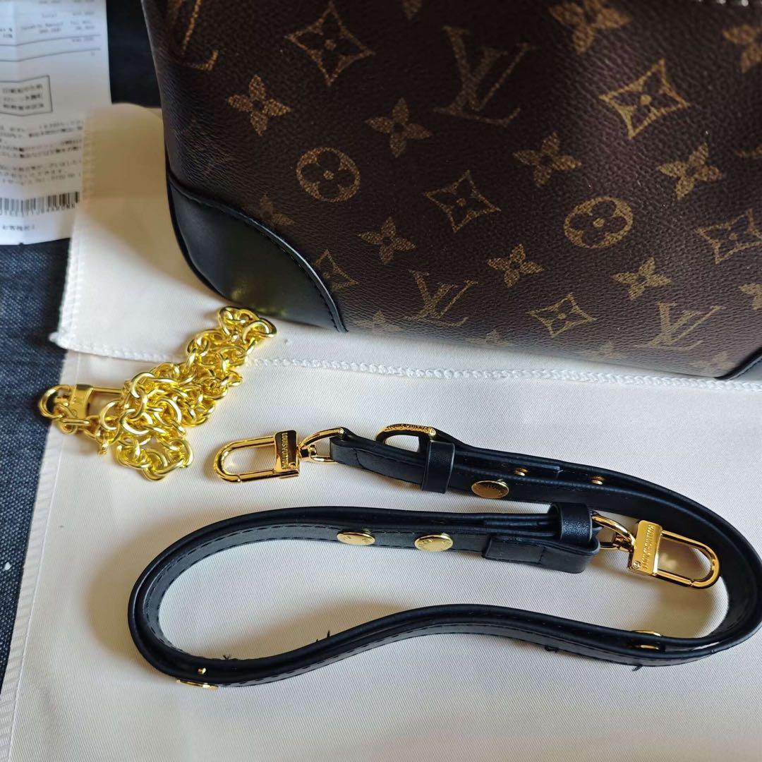 モノグラムレザーバッグ