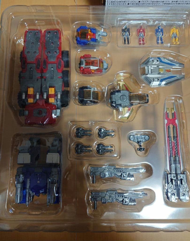 ダイアクロン　DA-92　鎧装合体パワードコンボイ